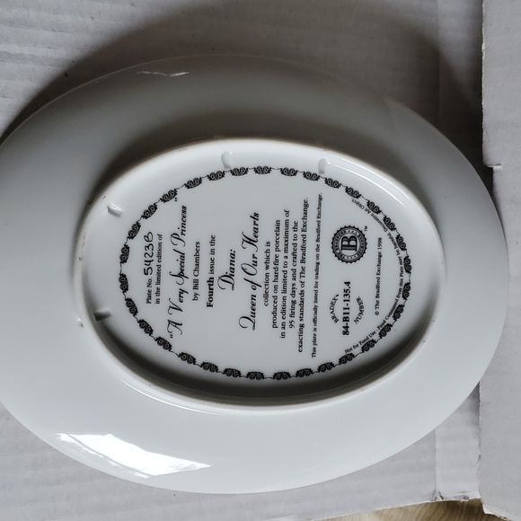 Bradford Exchange Diana: Queen of Hearts collection. - Picture 2 of 4